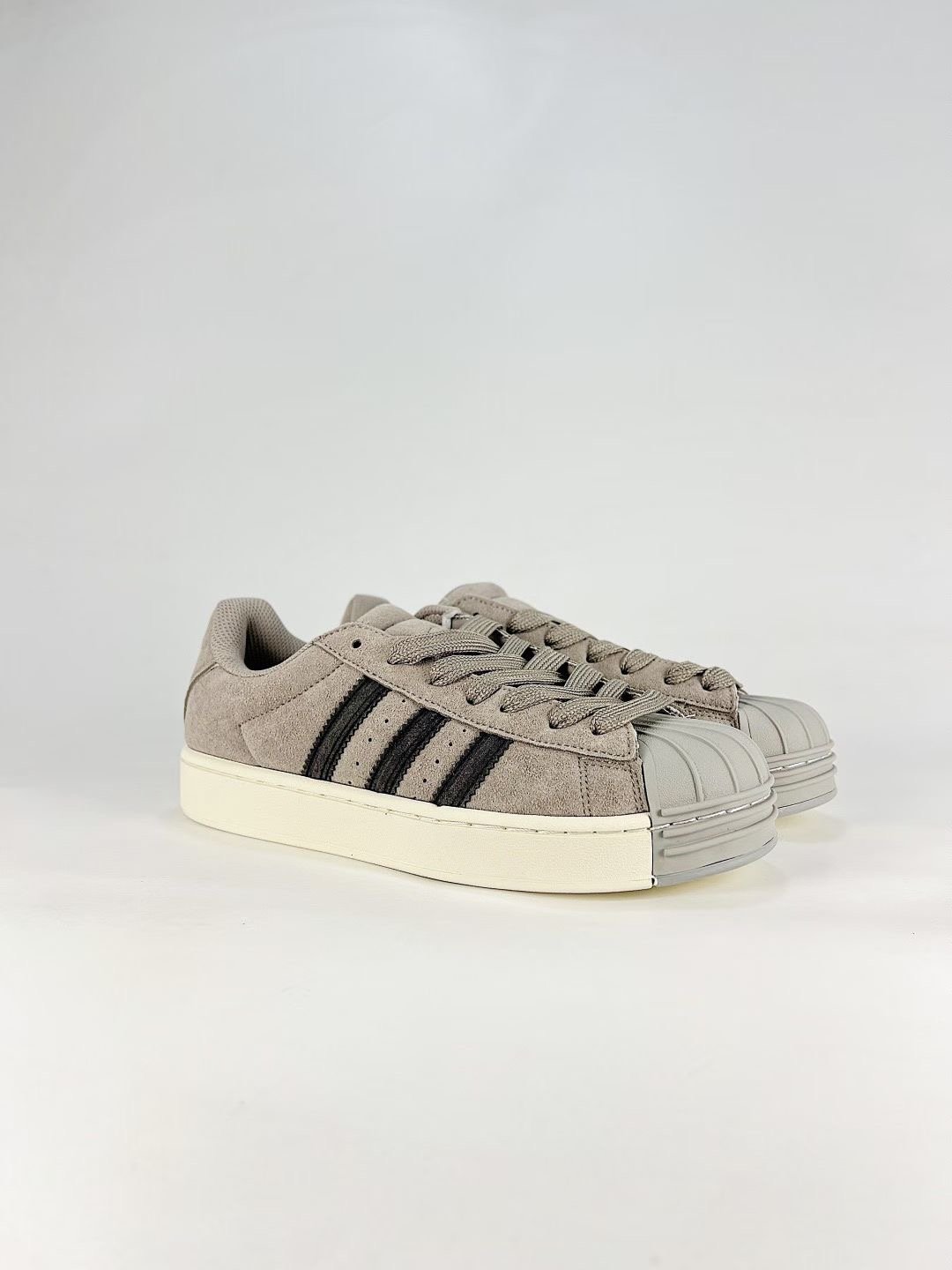 Tênis Adidas Chunky